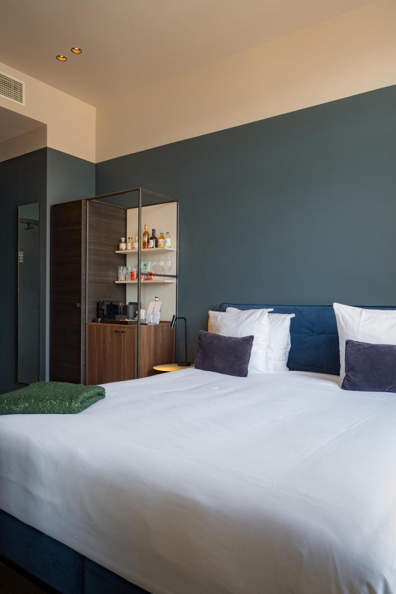 U Eat & Sleep Antwerp Hotel Ngoại thất bức ảnh